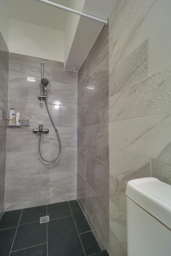 Stylish, Comfy Suite In The Heart Of Ateny Zewnętrze zdjęcie